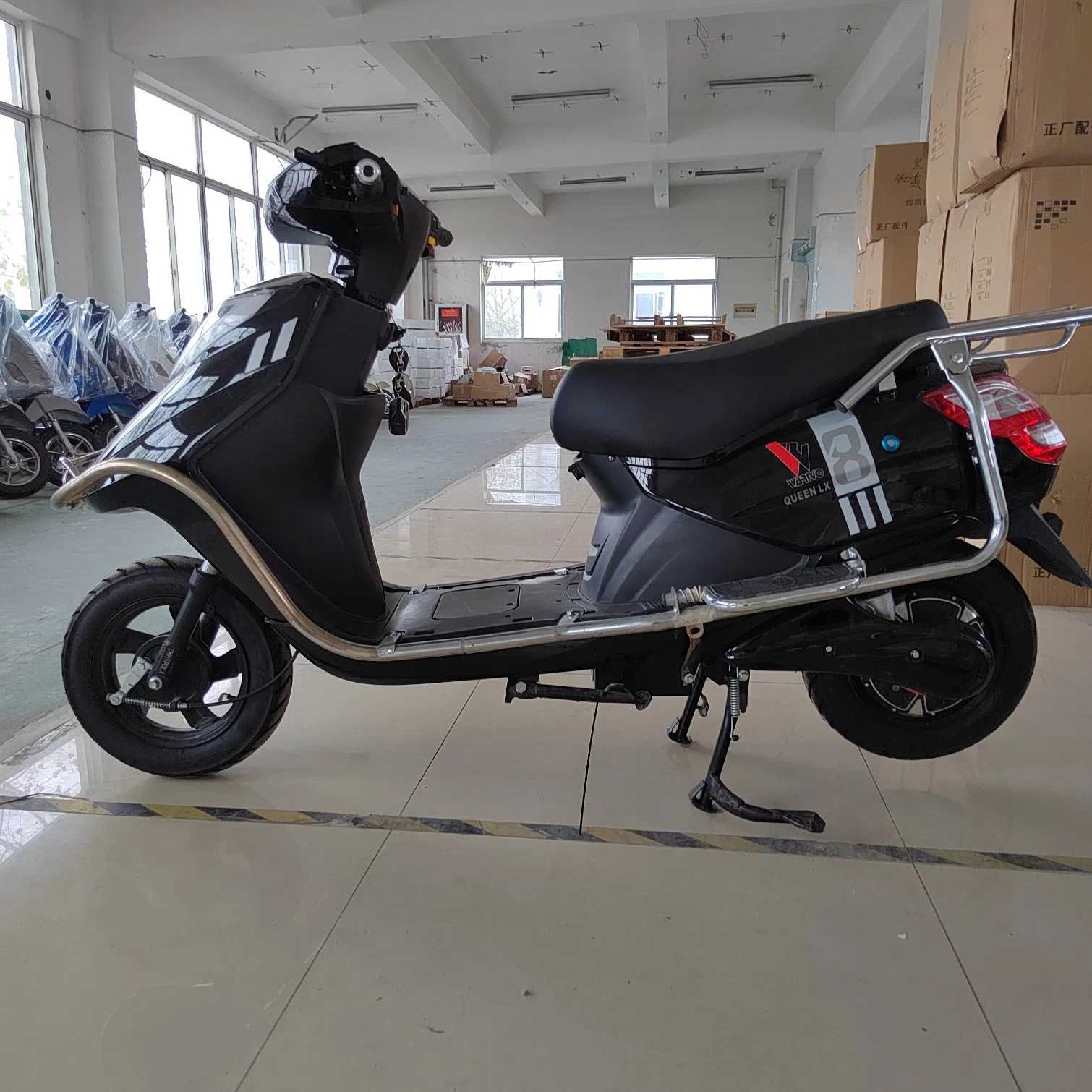Fashion Electric Vehicle with Good Appearance and Good Quality Electric Motorcycle/Scooter High Safety Performance