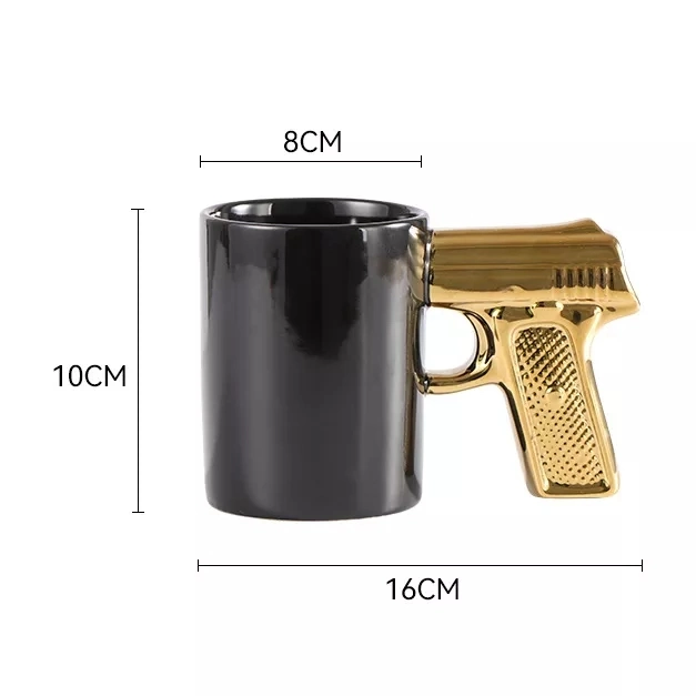 Forme 3D Mugs Tasse en céramique créative Or Argent et noir Poignée pistolet Mug Coupe de l'eau de la personnalité