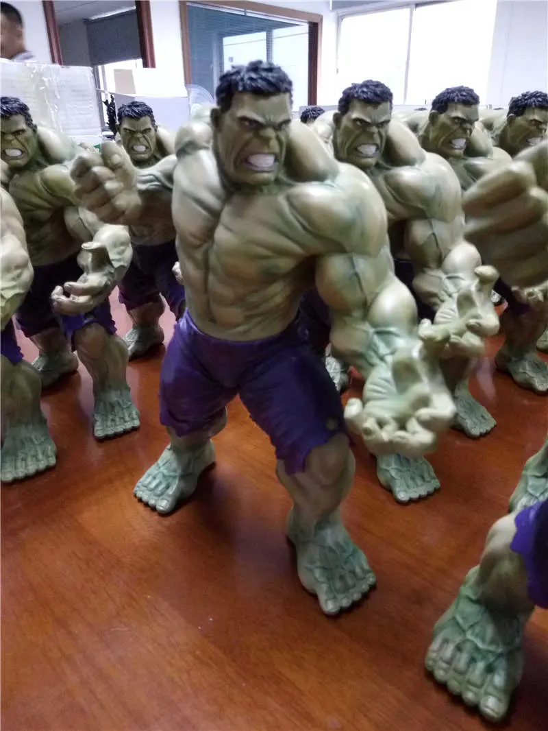 Customized Resin Collectable Figurine Statues Hulk