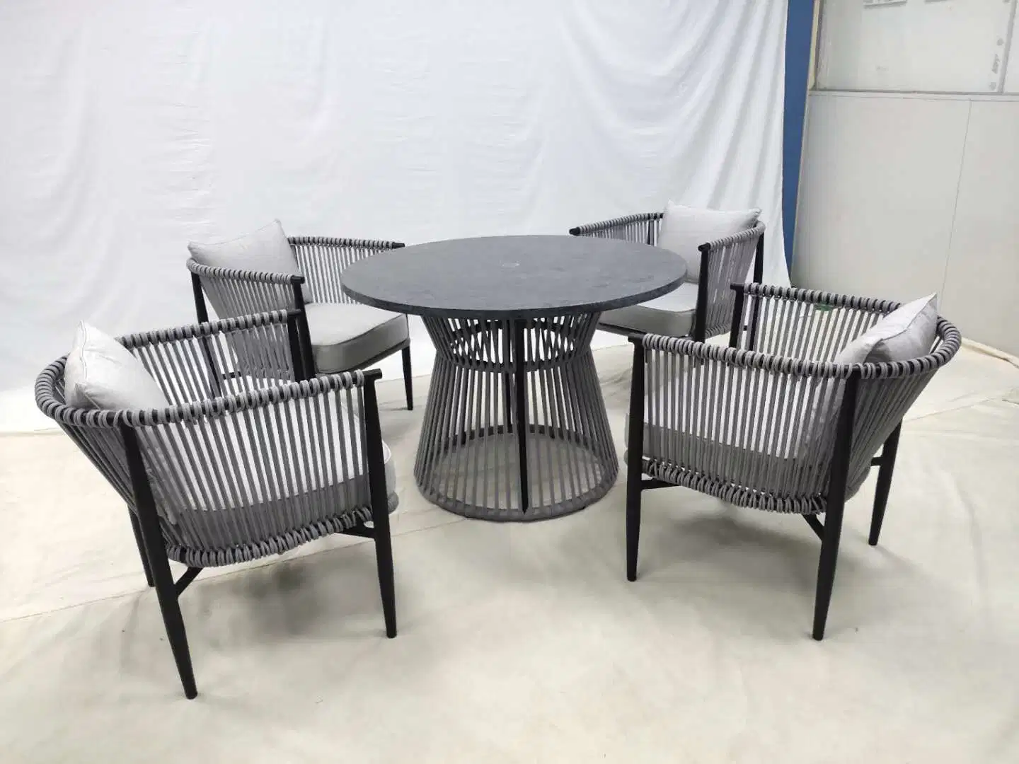 5 Pieces Outdoor Garden Home Furniture Patio Modern Rope Chairs Dining Table Set