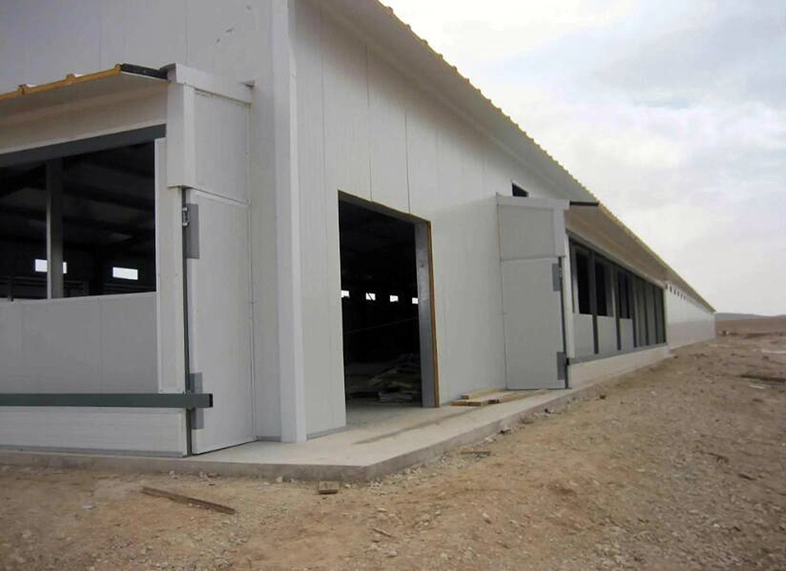 Single Steel Sheet Structure Farm Free Range Galvanized Chicken Poultry House