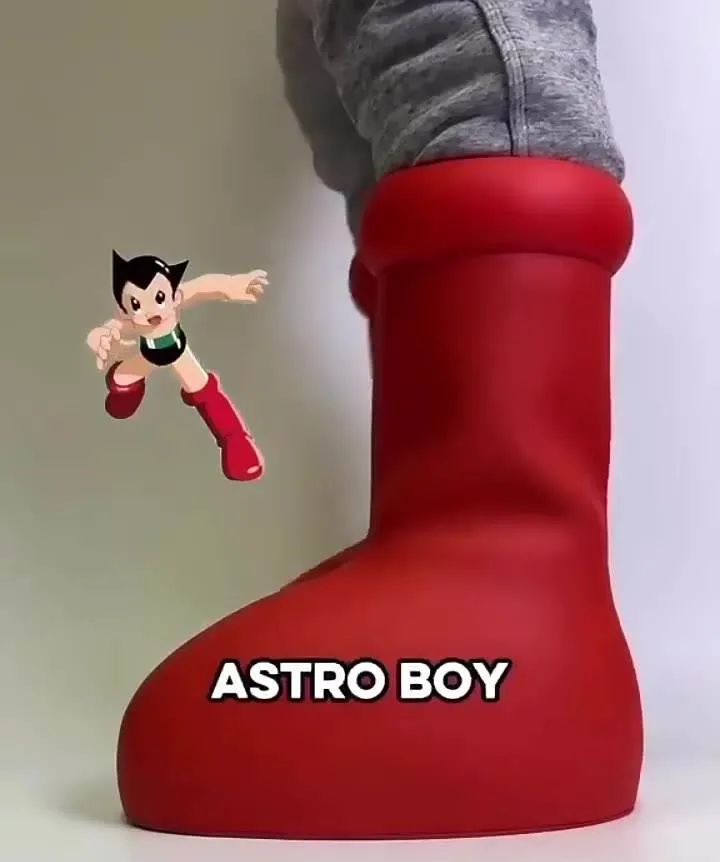 Foam Cartoon Rubber Astro Boy Boot Women Shoes New Design Big Blue Black Red Boots Wholesale EVA Gift Box Customized Logo MIDI