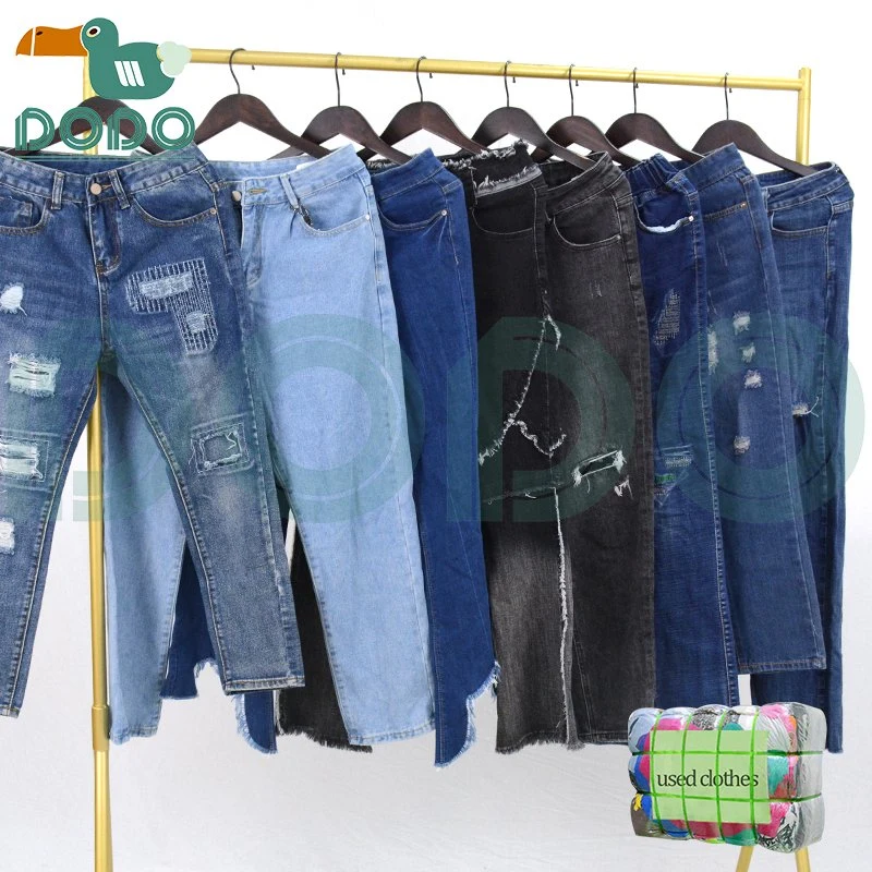 Ausgestellte Jeans Großhandel/Lieferantspreis Thrift Ballen Second Hand Kleidung Hoch Waist Jeans Hosen Verwendet Kleidung Ballen