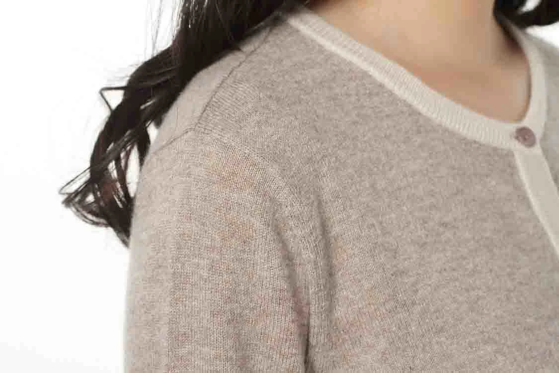 Factory Direct Wholesale/Supplier Wool Cashmere Classic 2-Tone Button Cardigan