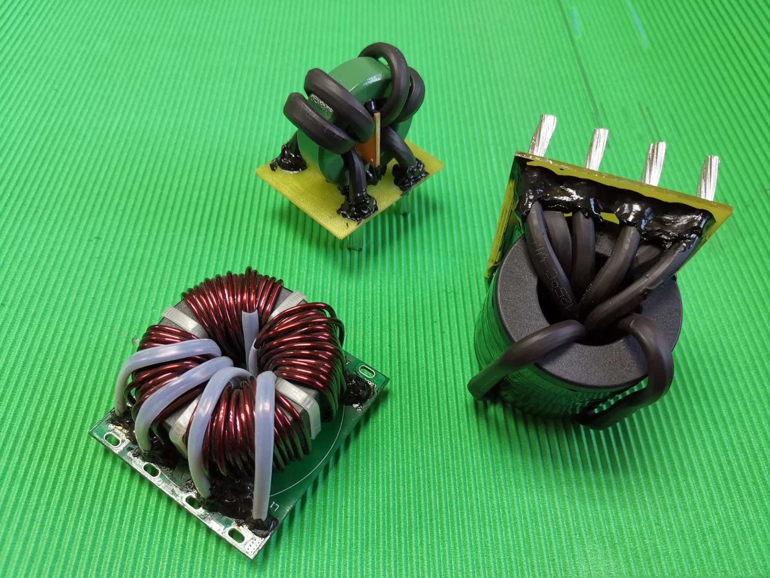 Pfc Inductor, Power Factor Correctors, Toroid Inductor with Sandust Core, 114.0uh, High Efficiency, Low Loss, 40A