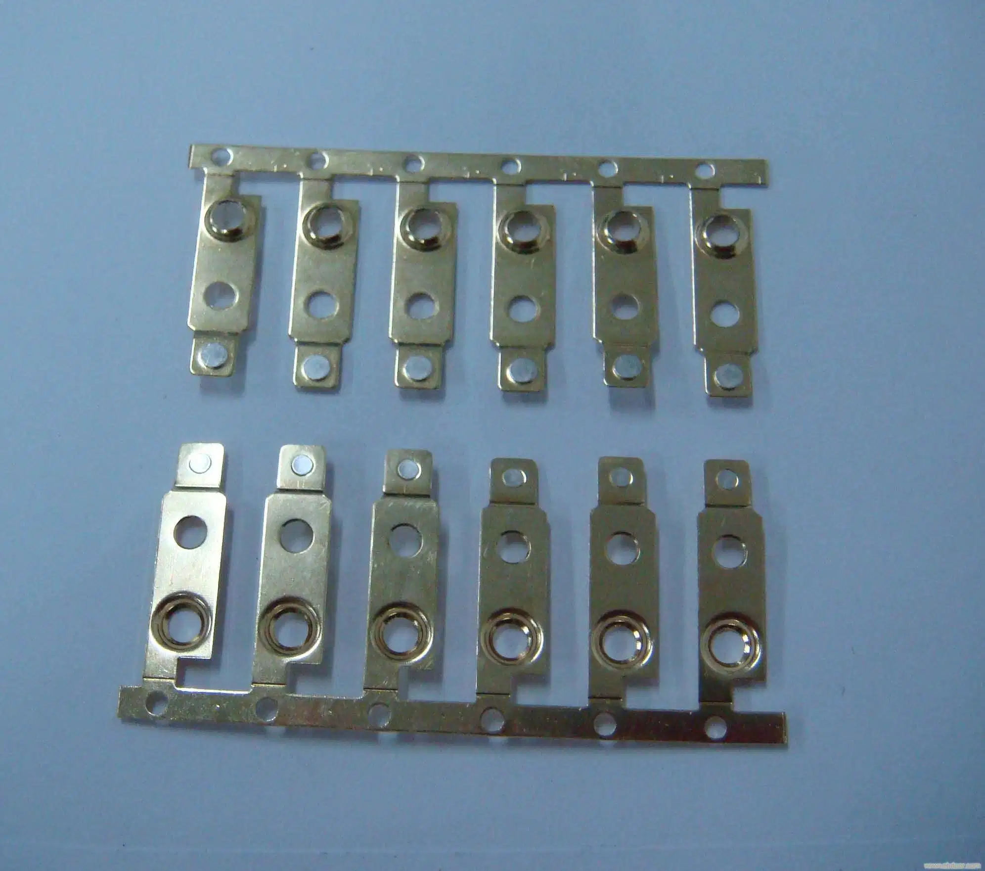 China Manufacturer Sheet Metal Stamping Air Conditioner Parts by Punching