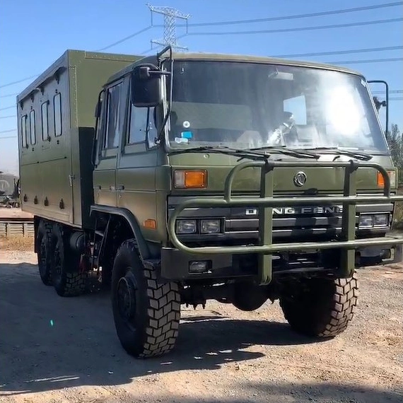 off-Road 6X6 Drive Used Dongfeng Truck, Dump / Dipper Truck