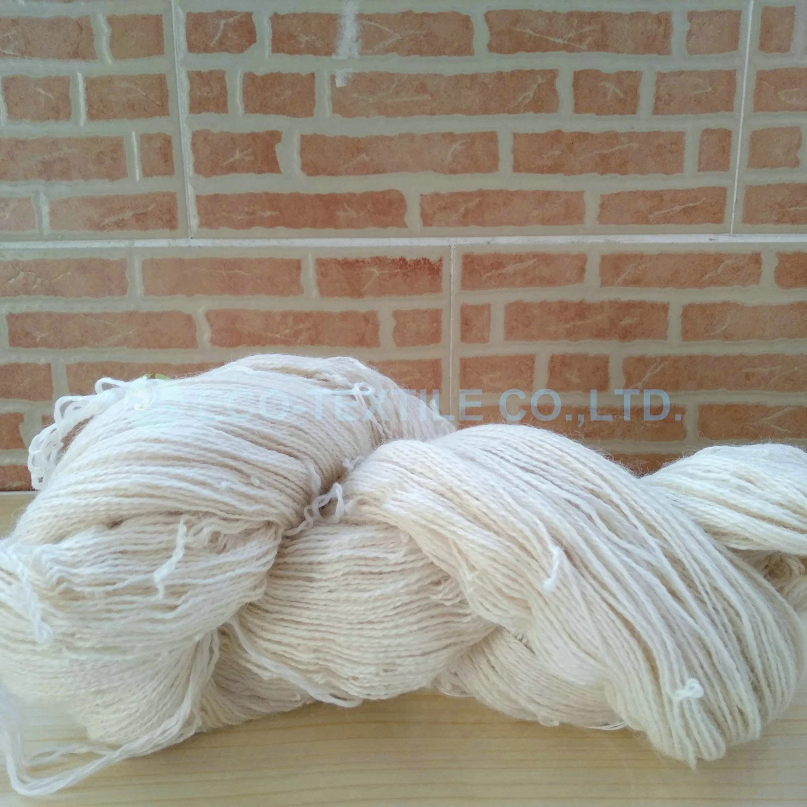 Strong and Soft Easy Dyeable Nz Wool/Nylon Blended Worsted Spun Yarn for Hand Tuft Carpet Rug Tapestries