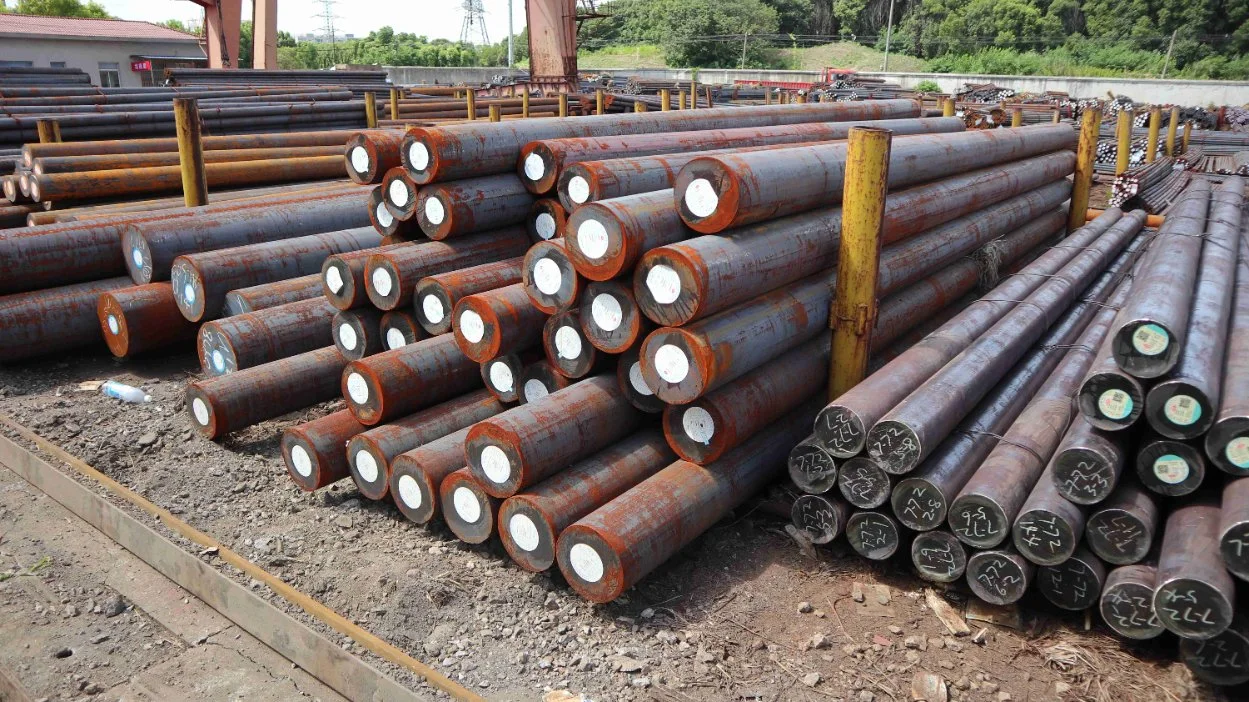 SAE 1045 1020 Hot Rolled Iron Carbon Steel Round Bars Round Steel Bar