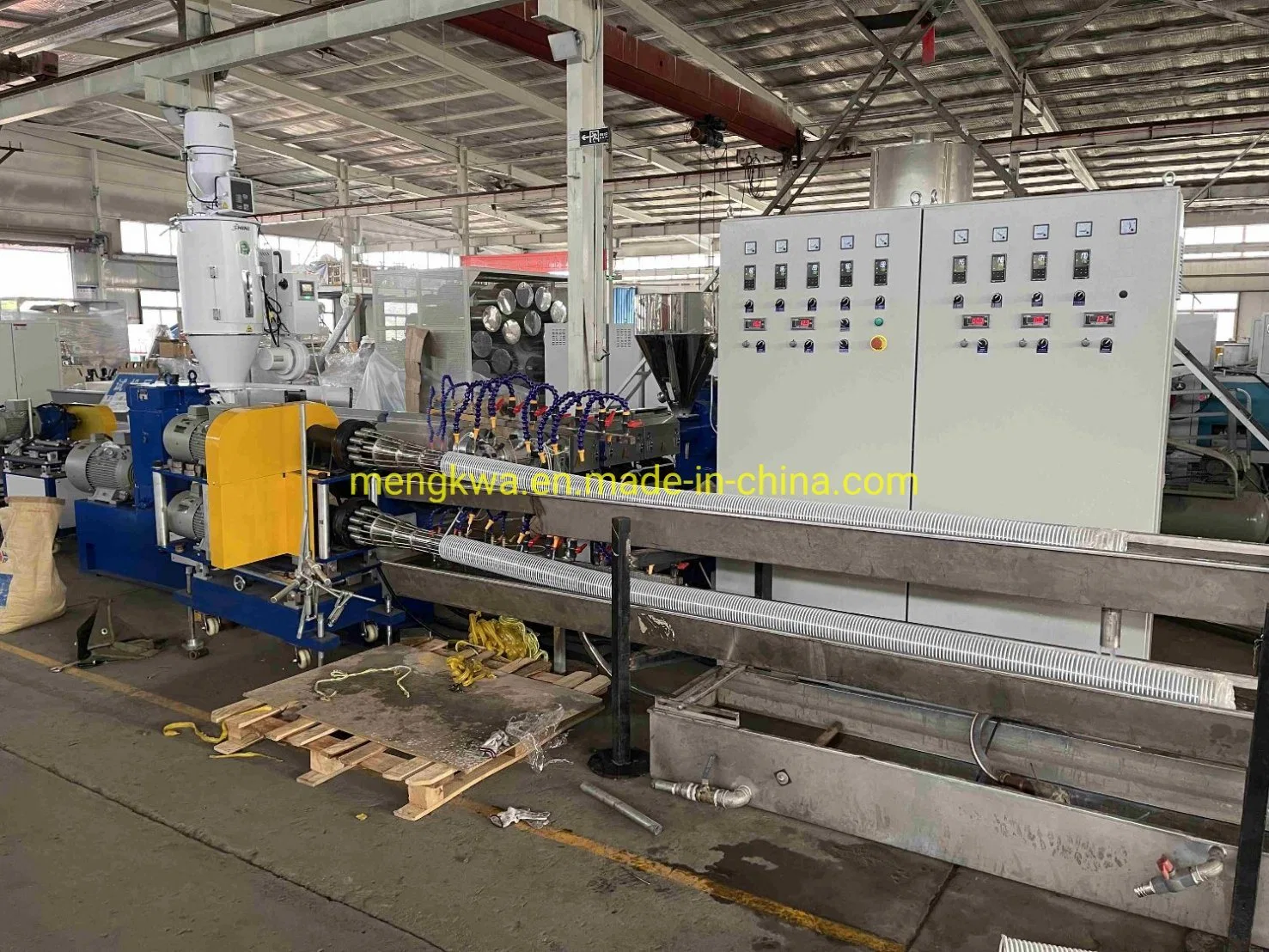 Plastic PVC Spiral Suction Composite Hose Pipe Machine Extrusion Line Flexible Hose Pipe Line