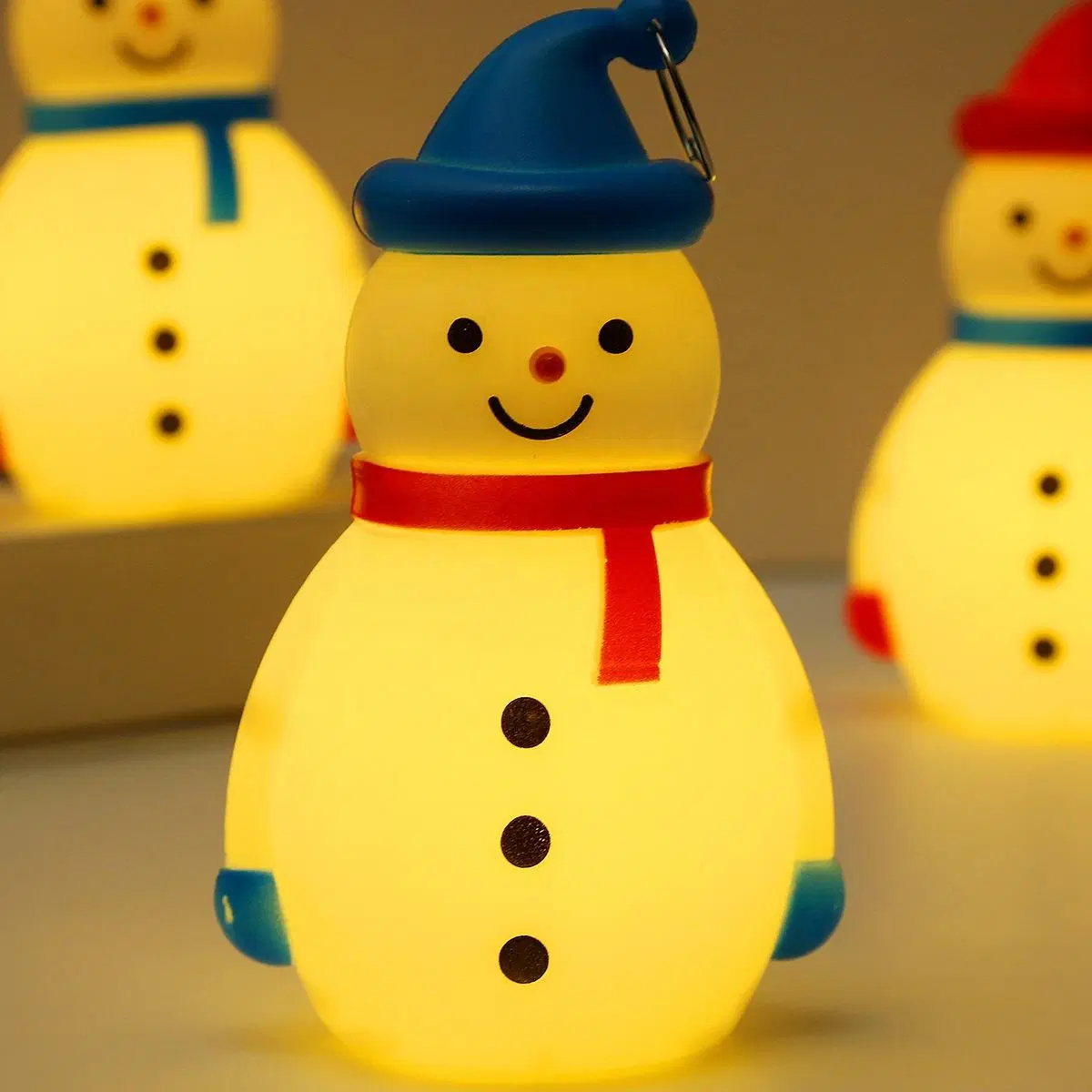 Regalos de año Nuevo 2023 Navidad Luz nocturna portátil para niños LED Snowman