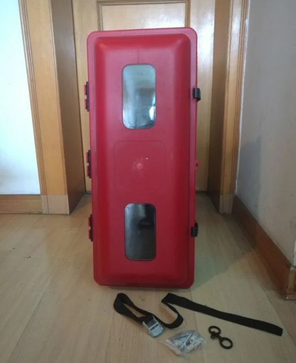 Pedestal resistente Caja de extintor de incendios de plástico