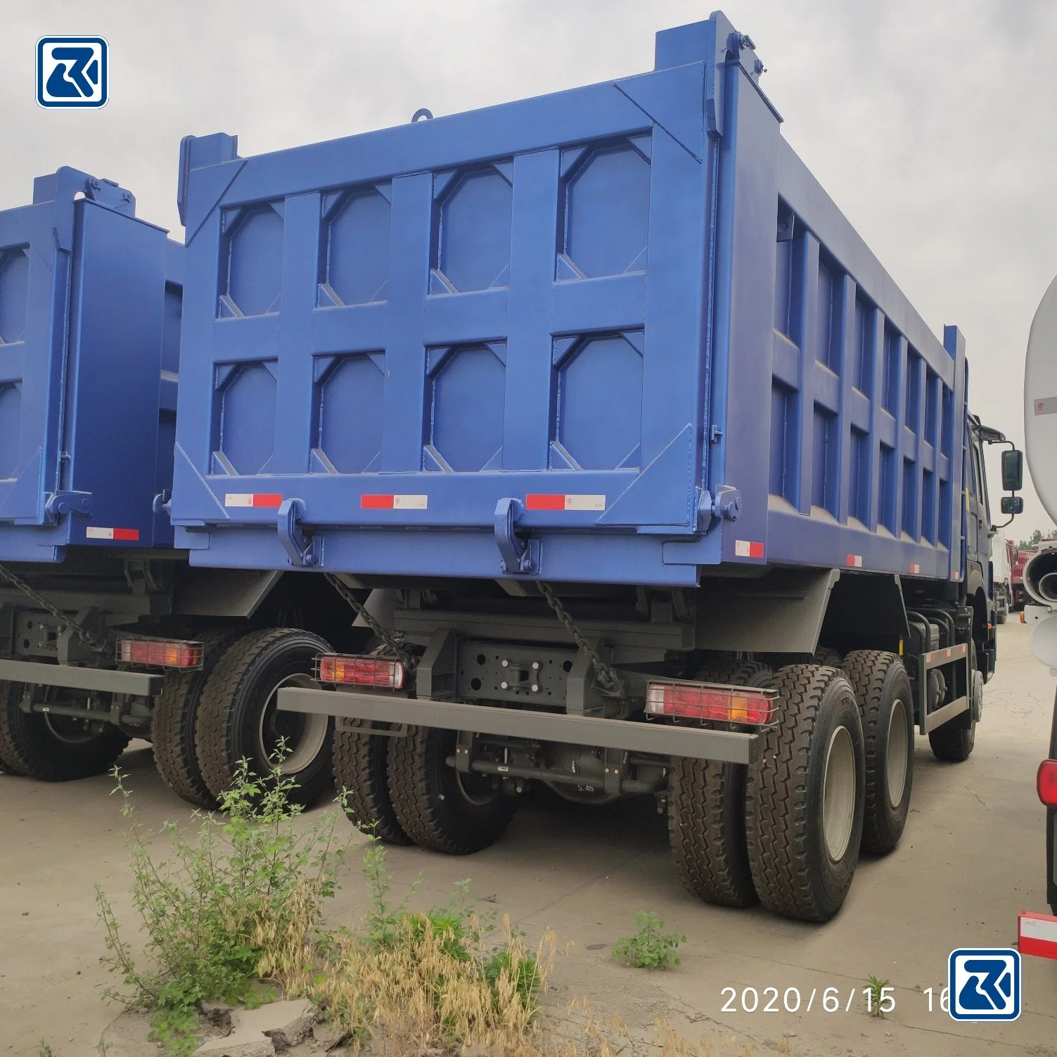 Mozambique/Zambia/Zimbabwe/Guinea/Ghana Sinotruck/Sinotruk/HOWO 6X4 371HP 10 Wheelers 30-45t Dump/Tipper Truck Used