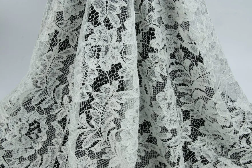 Nylon Polyester Lace Fabric White Rose Pattern Garment Fabric