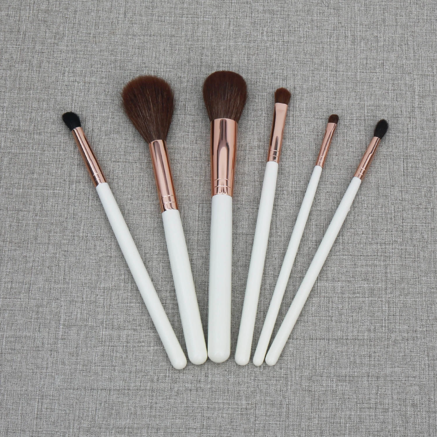 Makeup Brush Cosmetic Beauty Tool Kits with Synthetic Hair Makeup Brush Professional