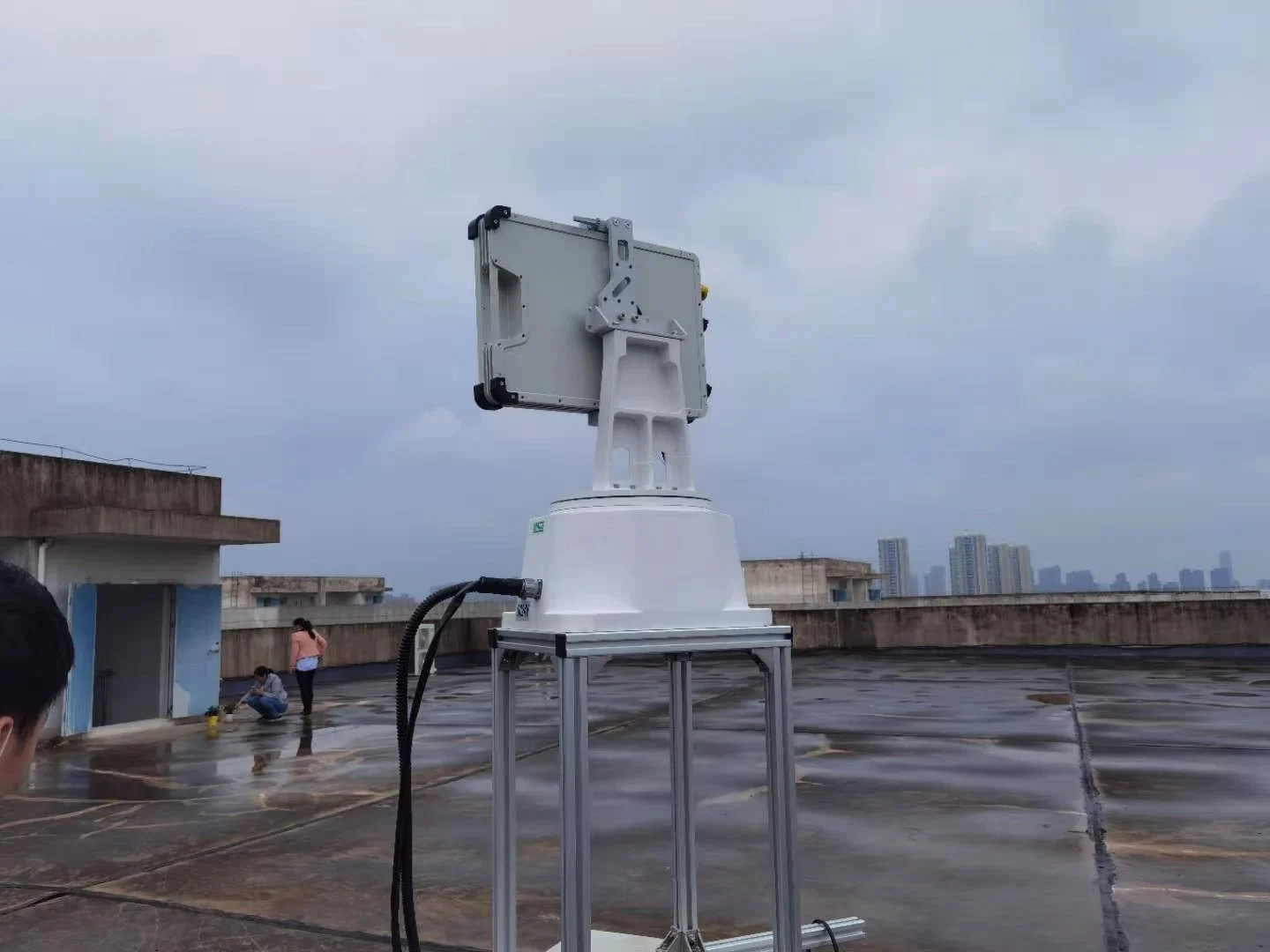 Air Surveillance Radar with PTZ Camera Integrated Technology