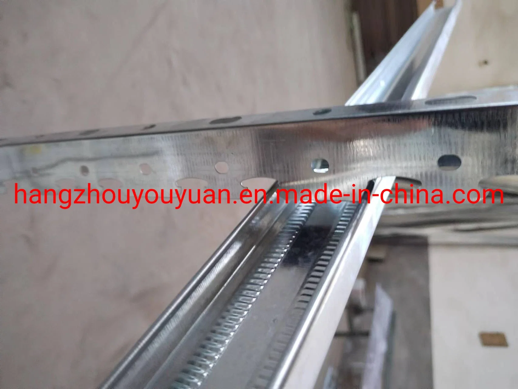 Galvanized Steel L Bar Main Bar Plaster Ceiling C Line Channel for Gypsum Ceiling to Southeast Asia