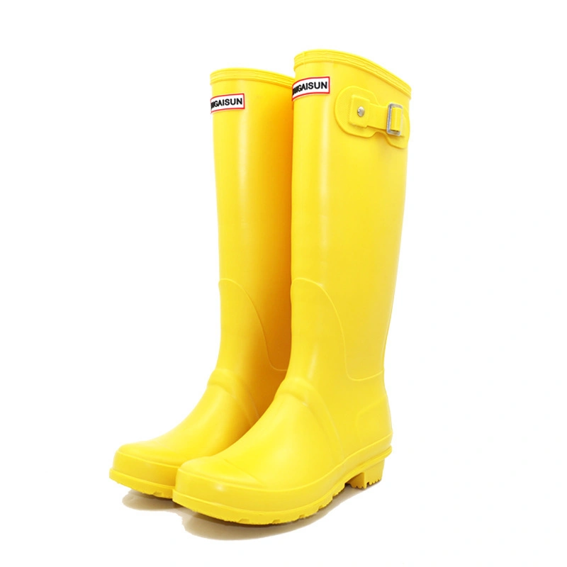 La mode à bas prix de haute qualité Mesdames haut bottes étanches en caoutchouc du tube de détecteur de pluie