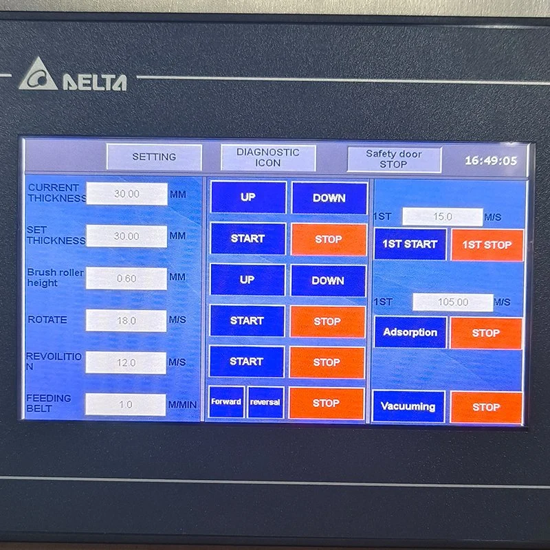 Fácil de aspiración vacío fuerte automático de la correa transportadora de la máquina de desbarbado