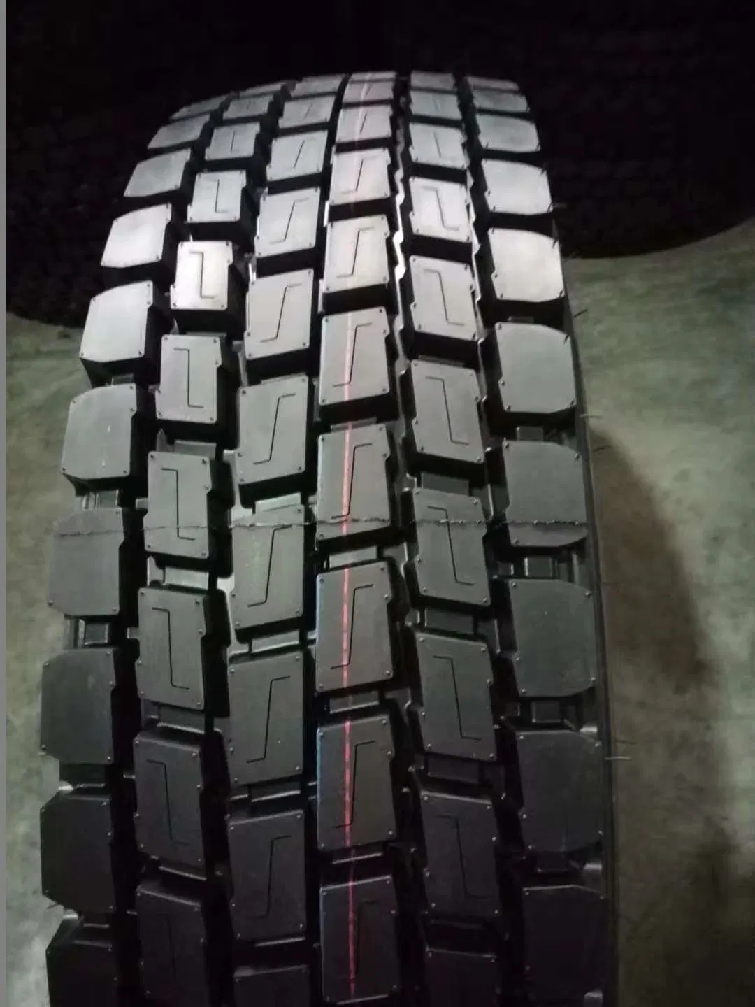 Double Coin Triangle Roadlux Doublecoin Truck &Bus TBR Radial Tire 11r22.5 12r22.5 13r22.5 315/80r22.5 385/65r22.5