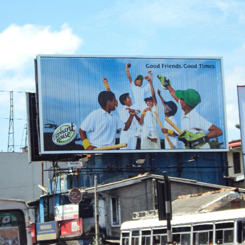 Outdoor Roof Top Curved Hoarding Advertising Solar Powered Electronic Billboards