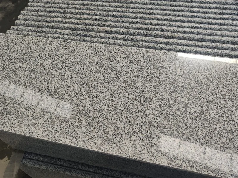 Cheap Chinese G623 Grey Granite for Tile/Paver/Wall/Countertop