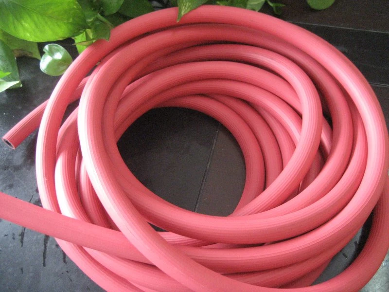 Fluted Surface Flexible Rubber and PVC Gas Hose LPG Hose