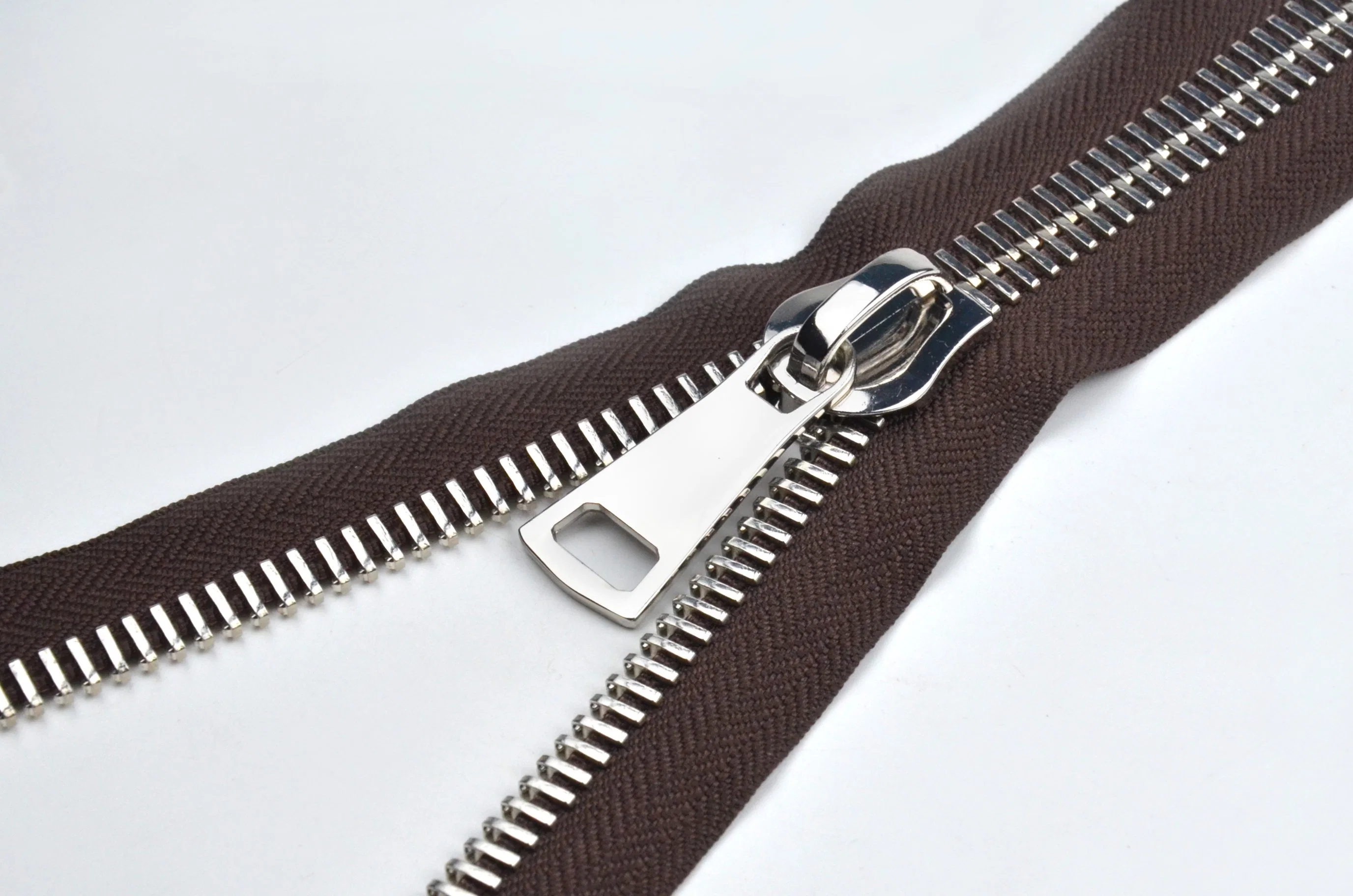 No. 5 Metal Europe Teeth Longchain Bag Zippers