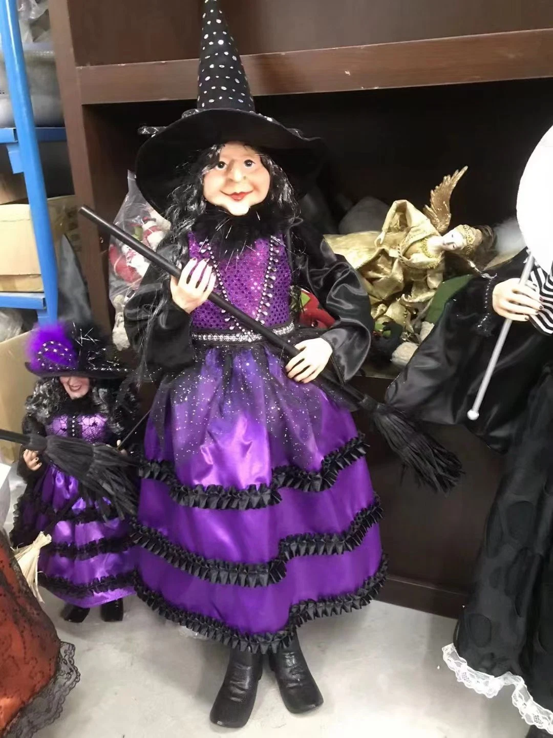 OEM Factory Customized Halloween Witch Doll Halloween Ideas Halloween Festival Decoration Table Top Figure Halloween Craft Manufacturer in China