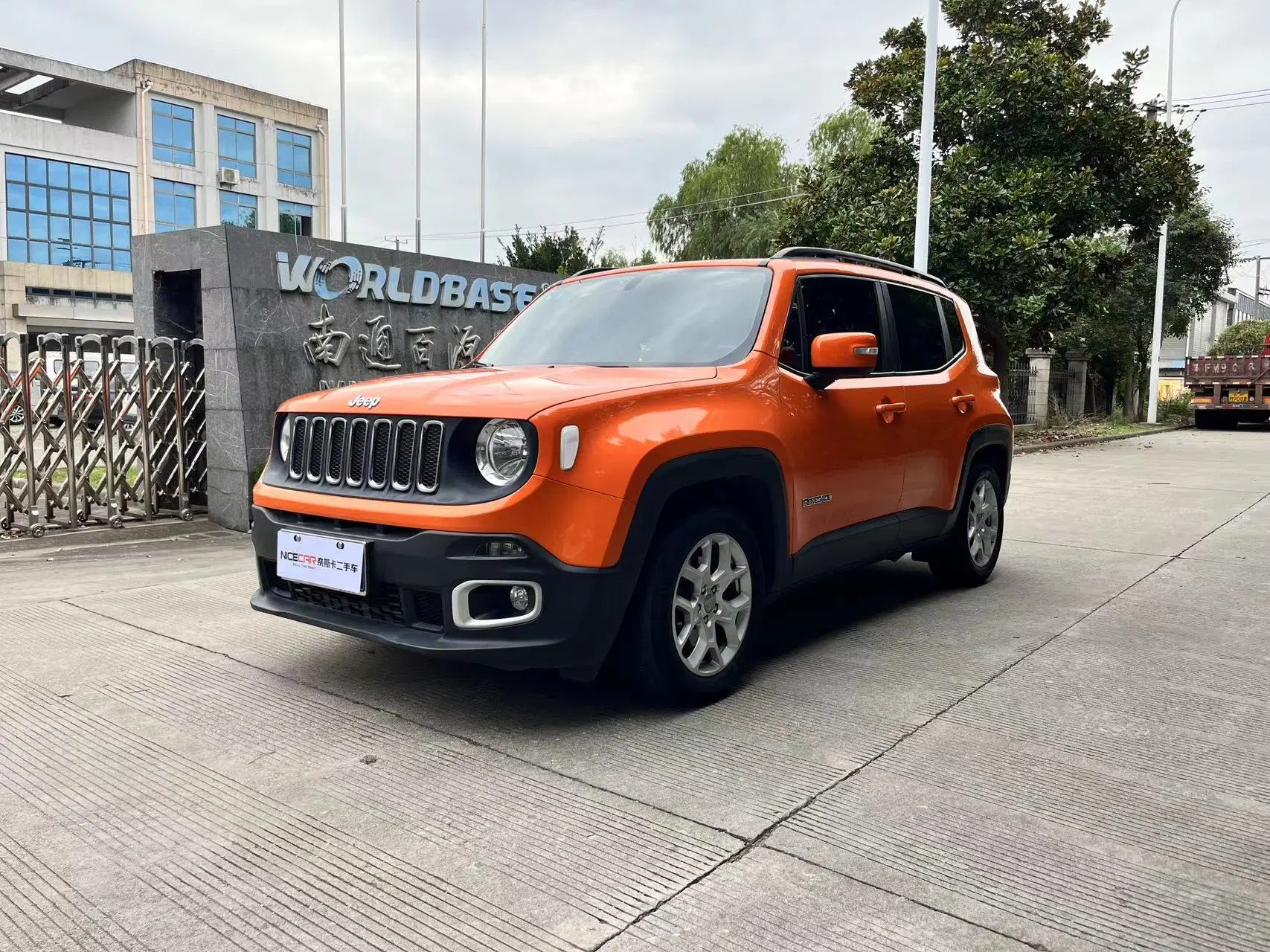 Wholesale/Supplier China Used 2018 Jeep Renegade SUV Used Car