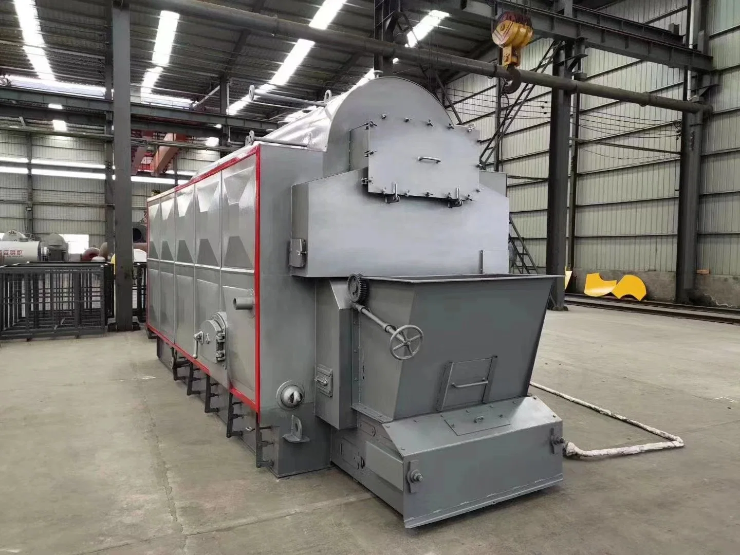 Automatic Feeding 2t Coal Biomass Fired Steam Boiler Industry Boiler for Clothing Factory