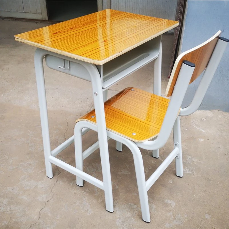 Ensemble de bureau et de chaises pour élèves de l'école primaire, mobilier métallique pour salle de classe