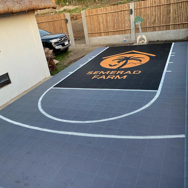 El enclavamiento de azulejos de plástico suelos deportivos, Portable Antideslizante Cancha de baloncesto en el suelo