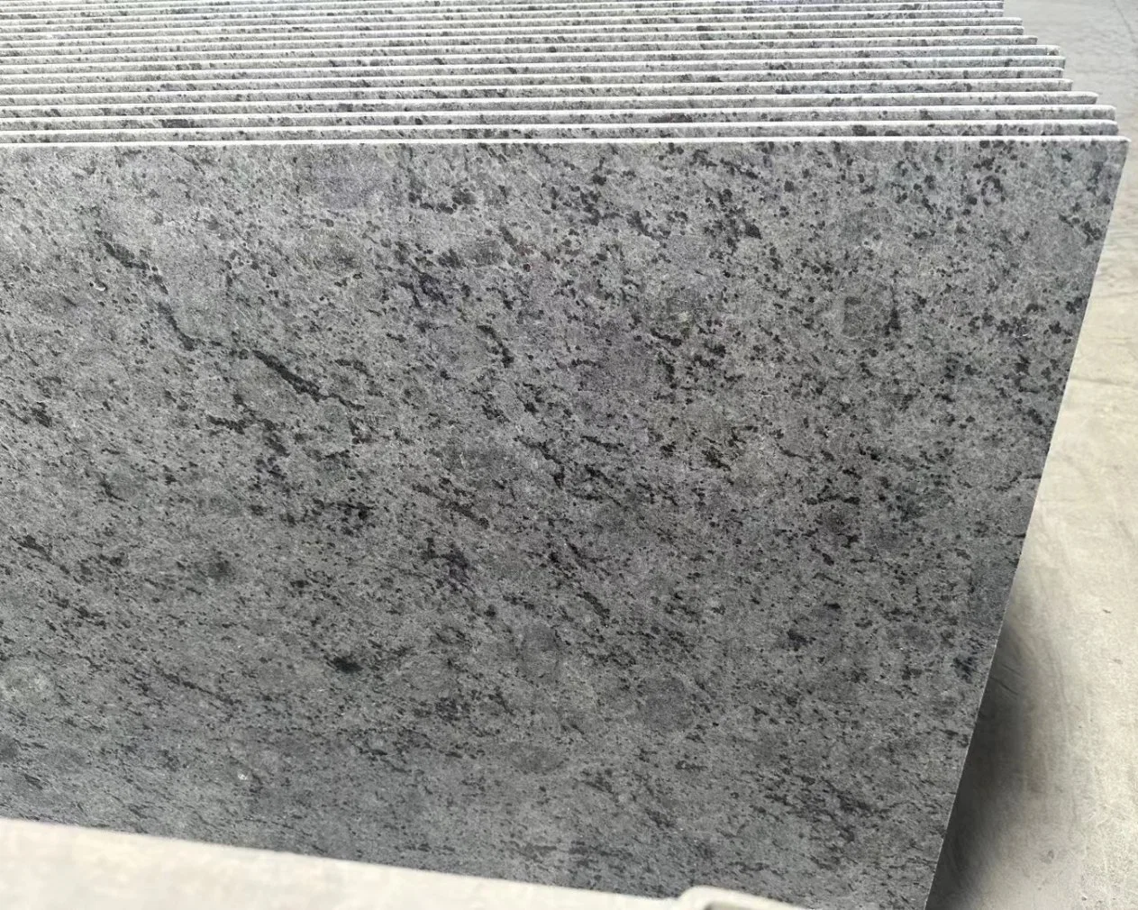 Kinmaw Blue Granito Tile with Polished for Building Wall/Countertop/Stair/Balustrade Granite