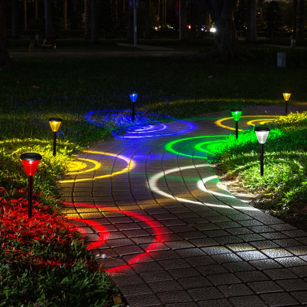 Fábrica de aire libre impermeable activado lámpara de Spike LED Luz de pared solar Luces de jardín para iluminación de estaca al aire libre del patio