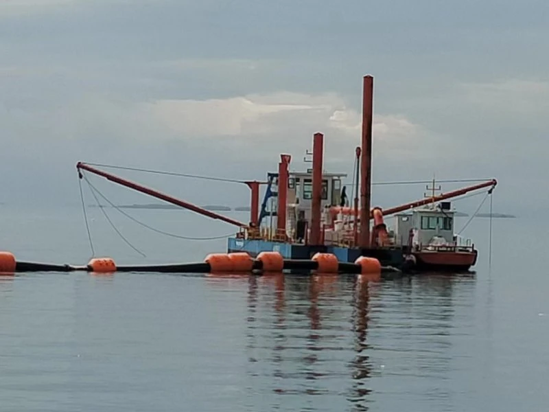 30t Capacity Diesel Engine Work Boat for Assisting Dredgers for Anchoring