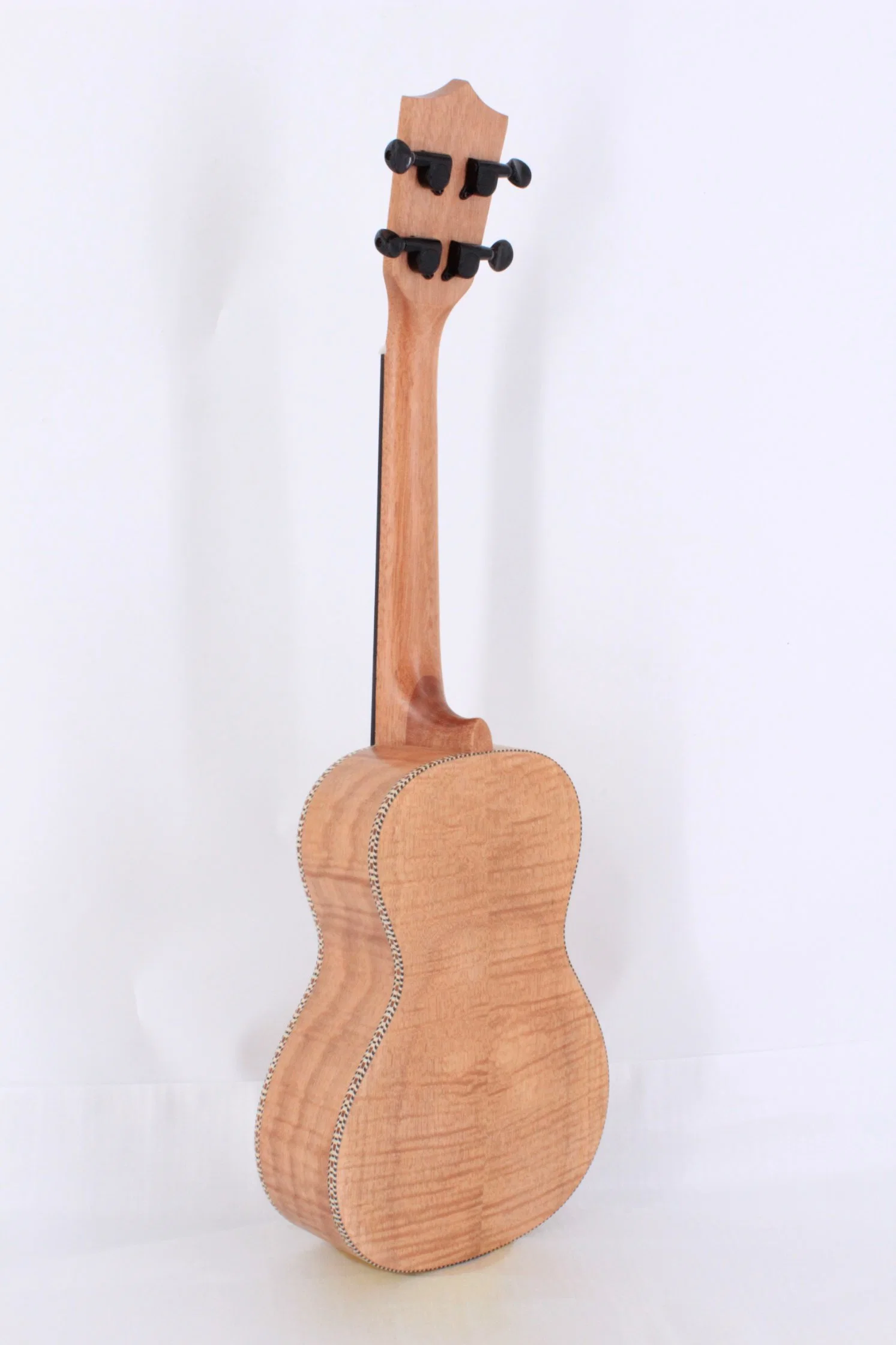 Wholesale/Supplier High Concert Tenor Solid Body Small Guitar Ukulele