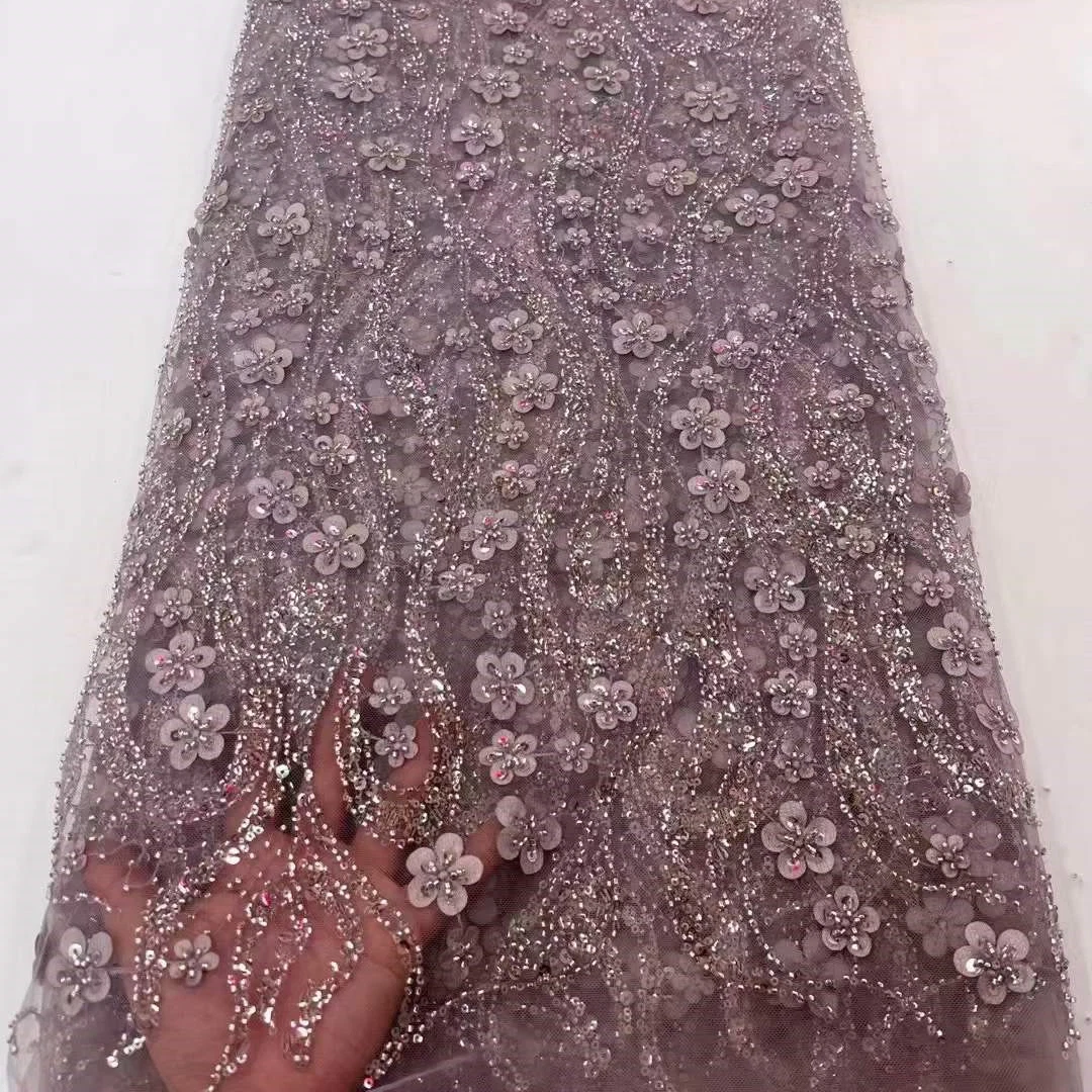 2023 Tissu en dentelle brodée de perles de machine pour robe de mariage de luxe de designer