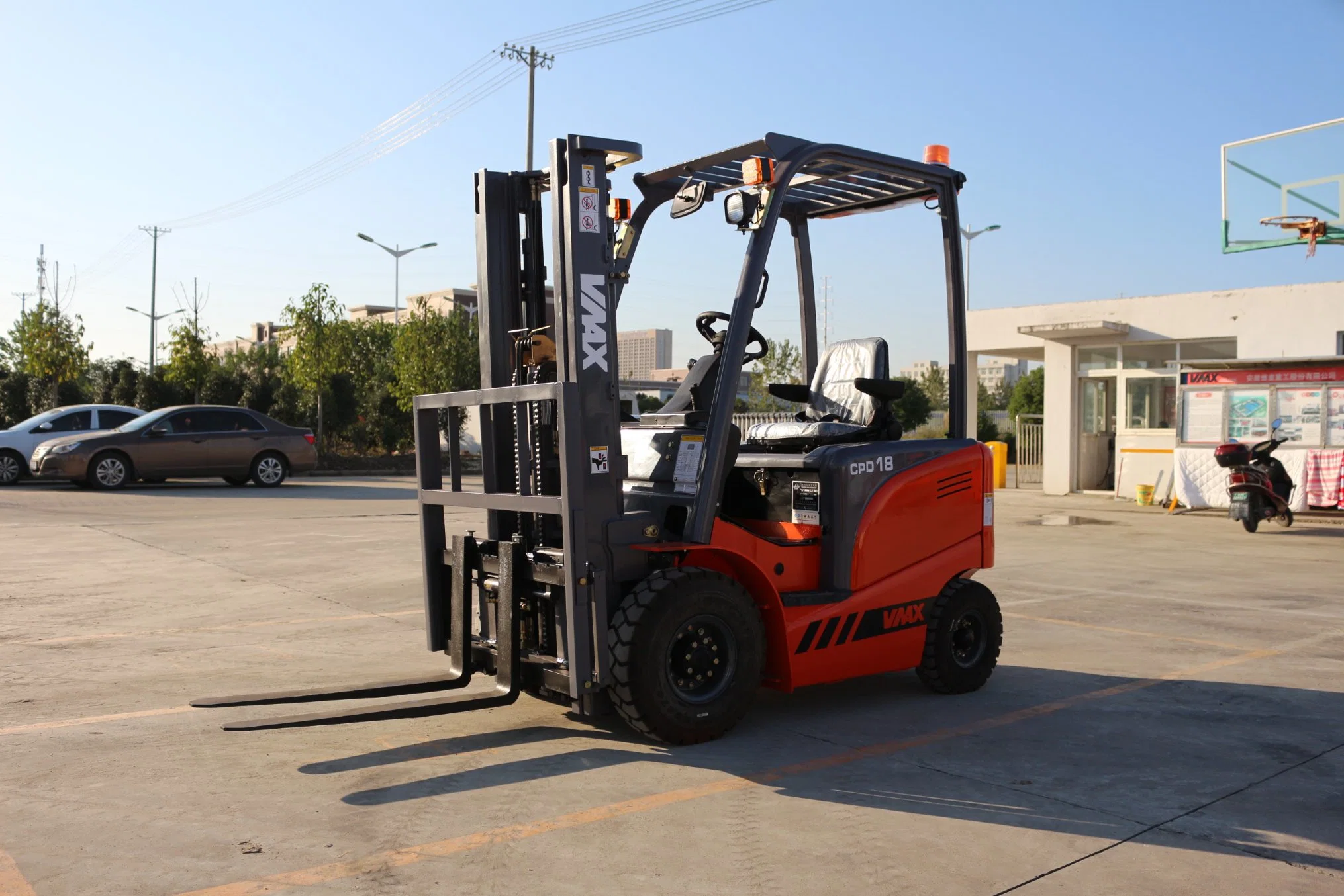 Lithium Battery 1.5 Ton 1.8 Ton 2 Ton 3 Ton Electric Forklift Reach Truck with Solid Tyres