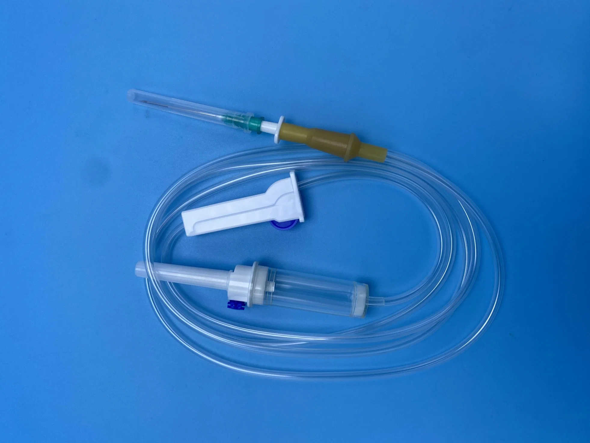 ISO/CE Medical Disposable 20drops/ml sistema de infusión con aguja con PP Luerslip