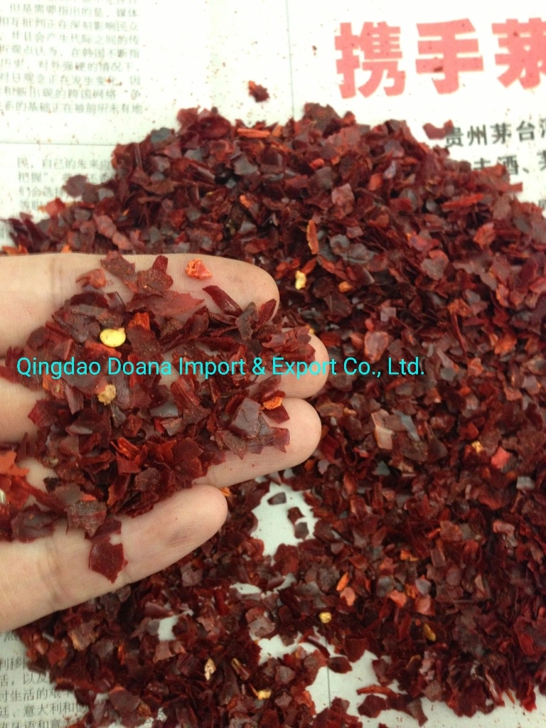 Professional Manufacturer Sweet Paprika Flakes 3*3mm Paprika Flakes