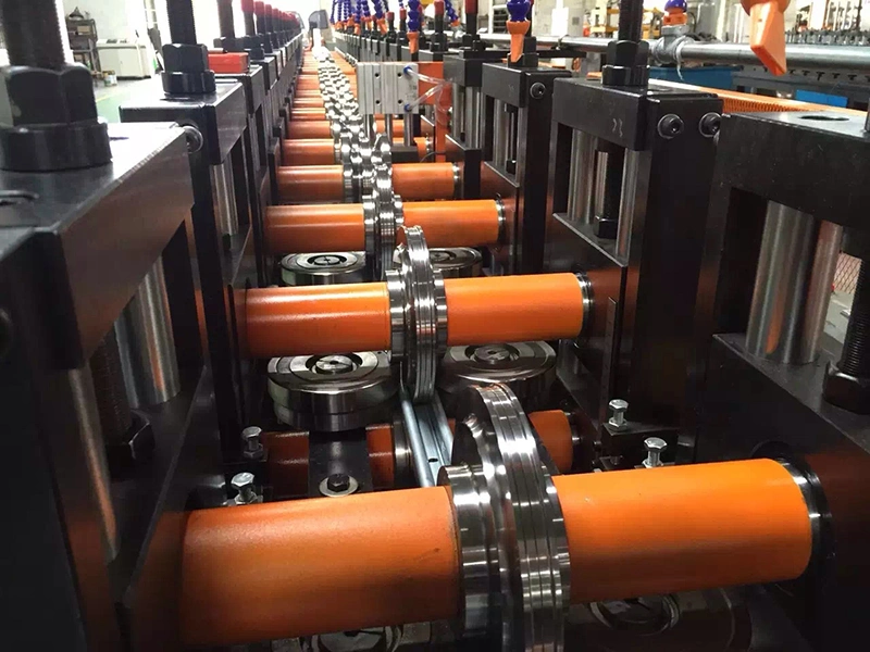 بنية [بويلدينغ متريل] فولاذ قطاع جانبيّ ضوء [درولّ] يجعل لف يشكّل آلة