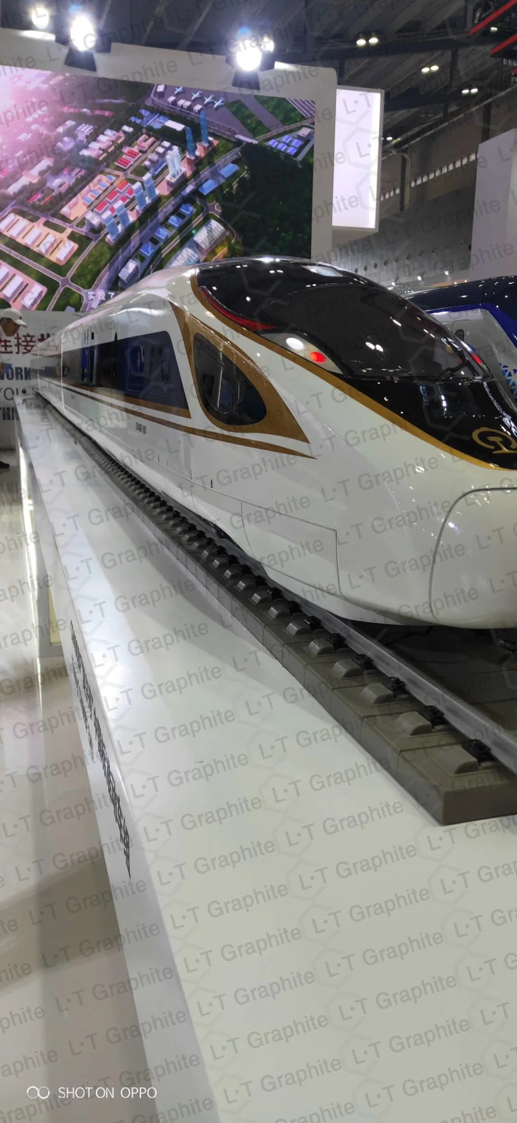 Выбросов углекислого газа Pantograph роликовой доске для сети переменного тока привода электровоза