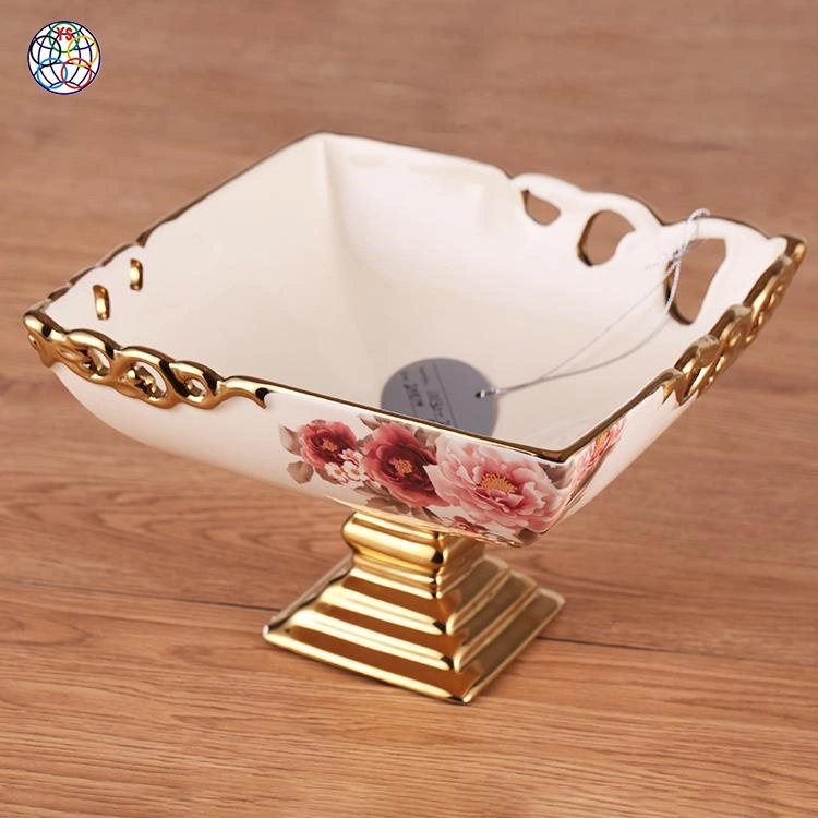 Gold Flower Pattern Luxury Ceramic Decor Plate with Stand