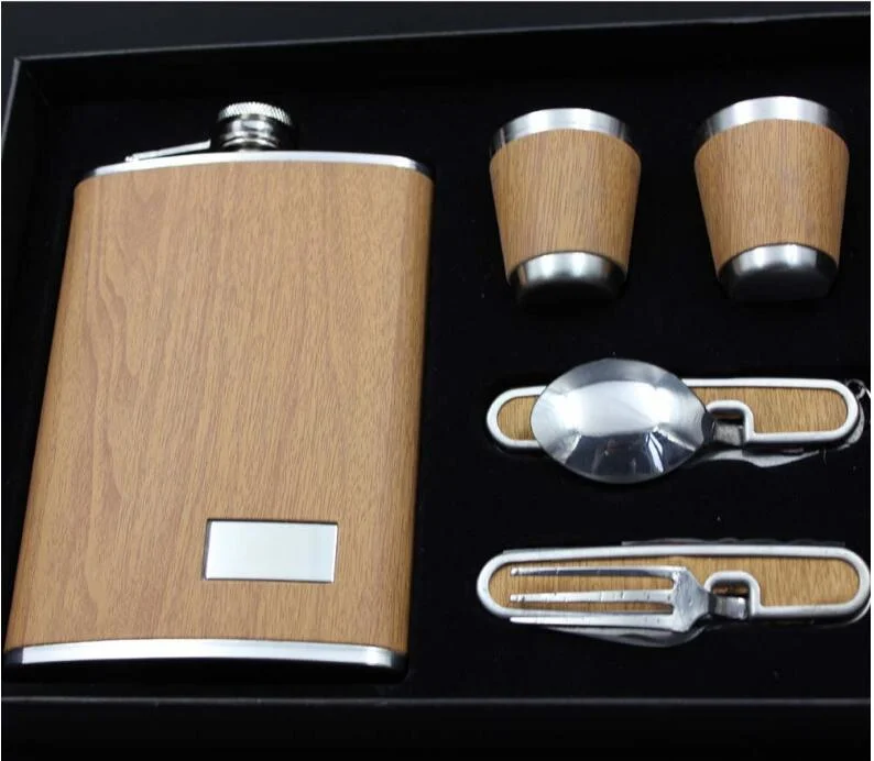 Wooden Mug Outer Stainless Steel Hip Flask Gift Set