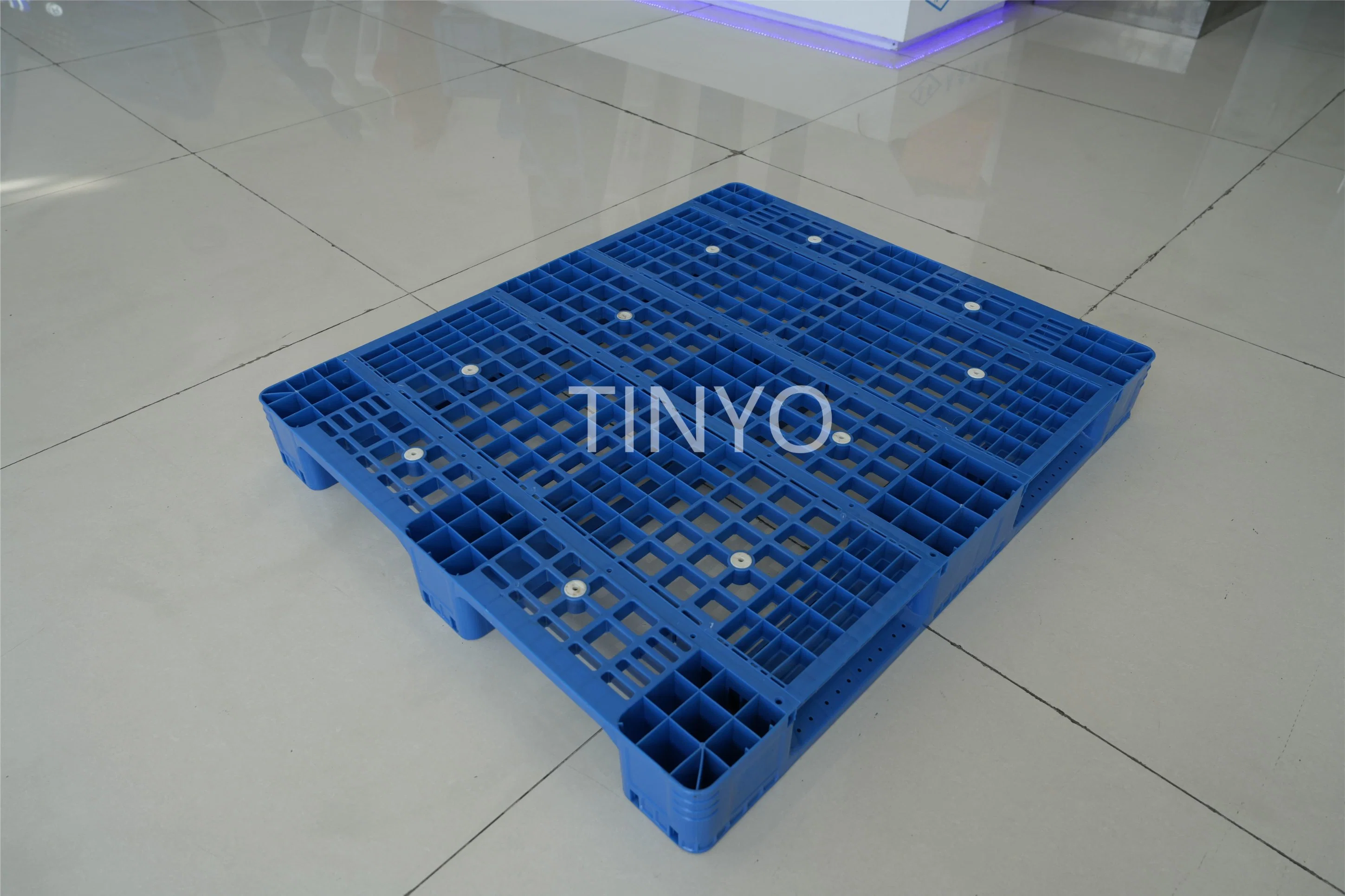 Recycled PVC Mold Rack Wholesale/Supplier Euro Storage Rack Plastic Pallet Price