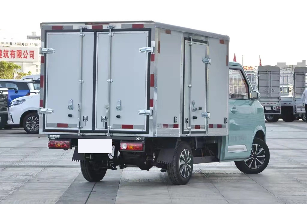 Big Space for New Energy Trucks Chengshi X2 Container