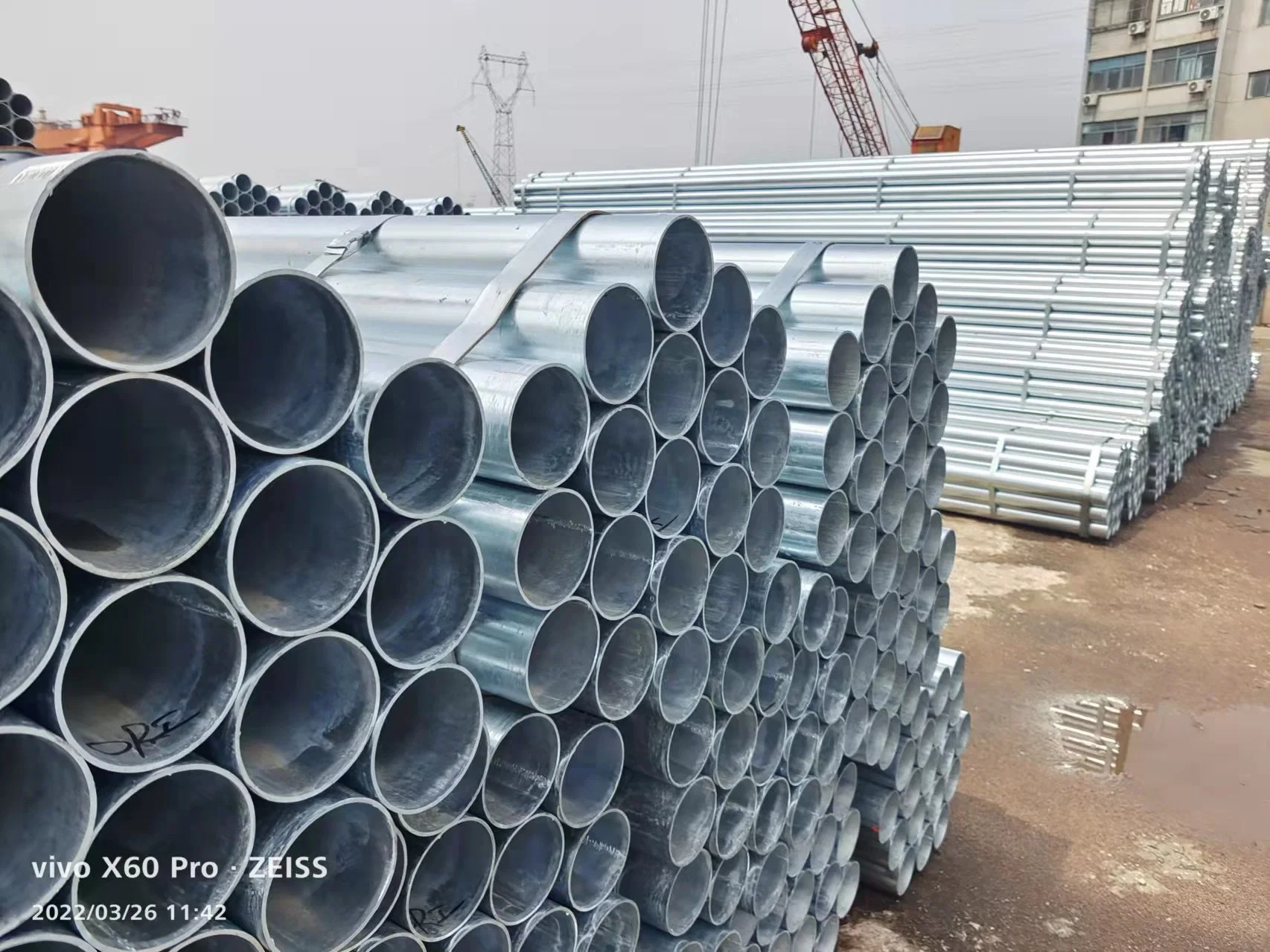 Factory Steel ASTM 201/304/316/310S/904L/2205/2507 Stainless Steel Round Seamless Tube Welded Pipe