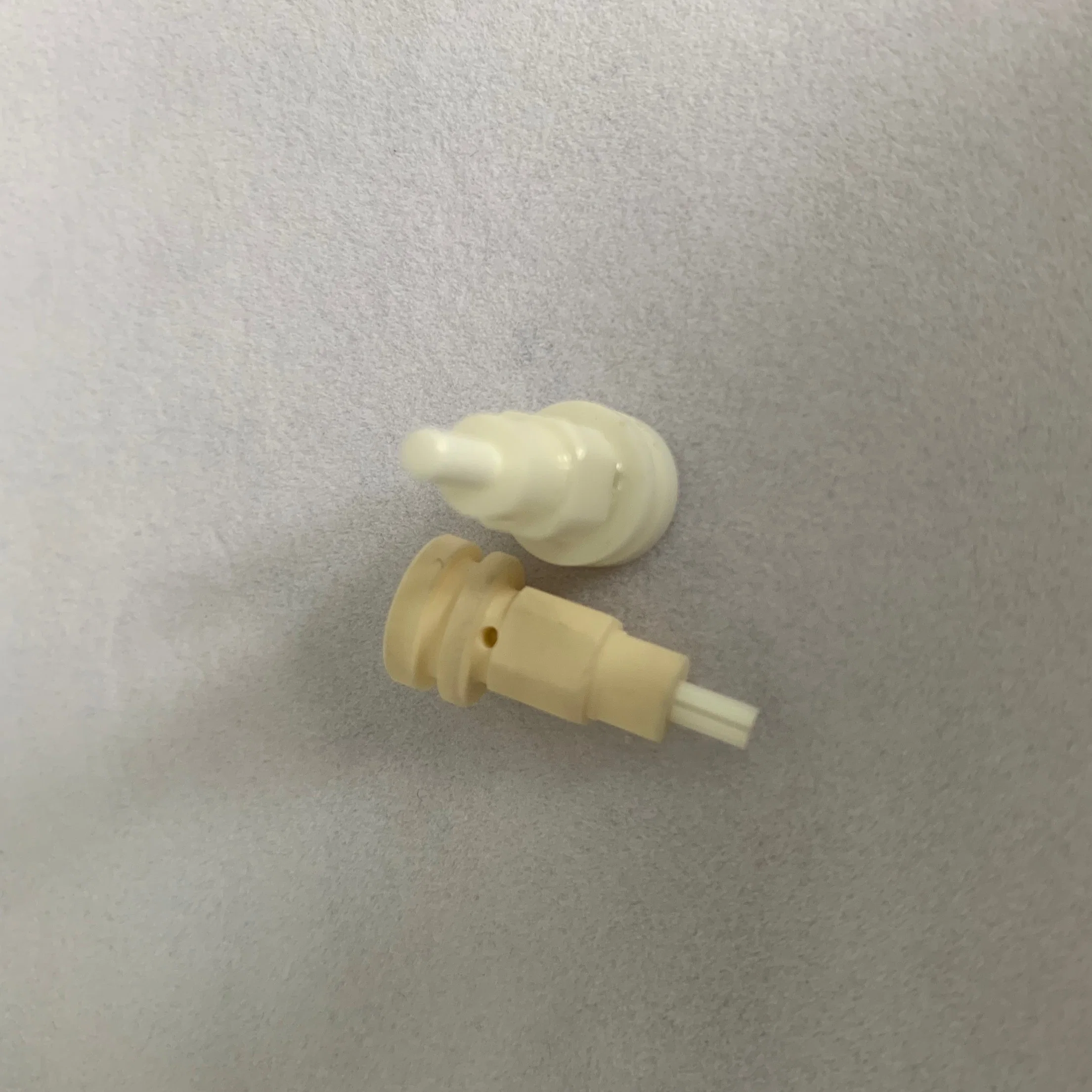 Bomba de dosificación de émbolo cerámico Mini Zirconia ZrO2 mecanizada de precisión para Carga de electrolito de la batería