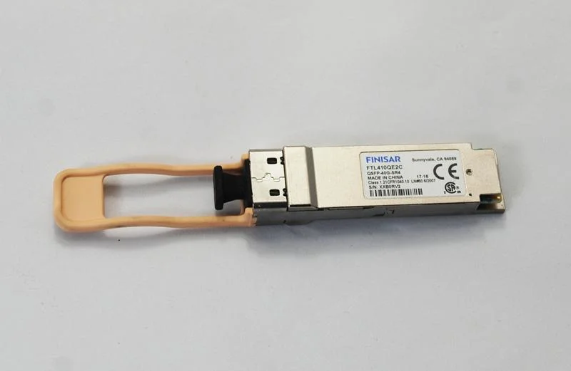 Original et nouveau Finisar Ftl4c1qe2c 40GBASE-LR4 Gen2 10km Qsfp+ module émetteur-récepteur optique SFP cuivre